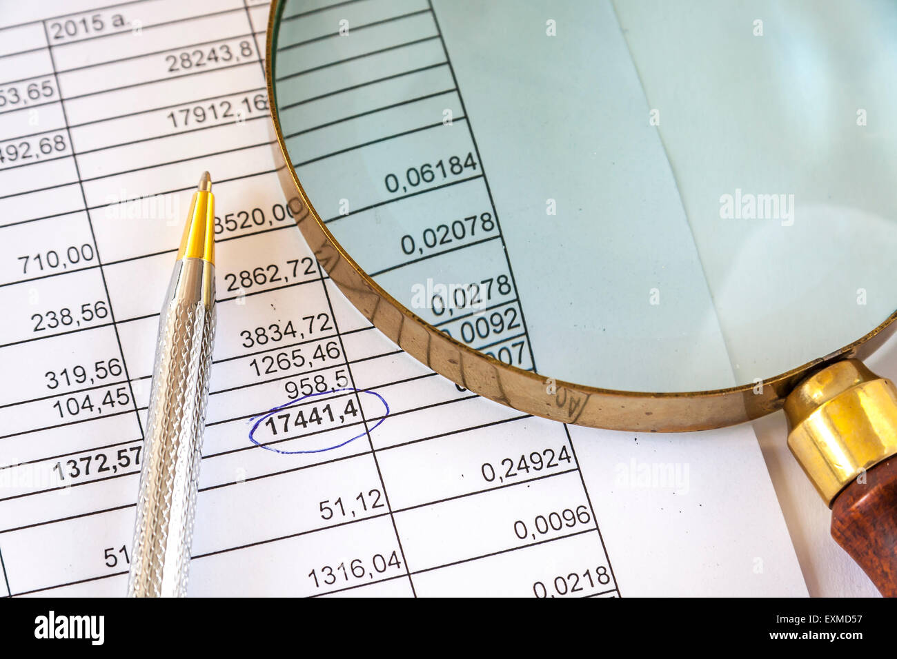 Pen And Magnifying Glass Stock Photo - Alamy