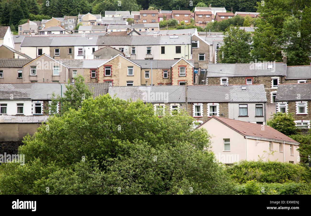 Terraced housing on hillside hires stock photography and images Alamy