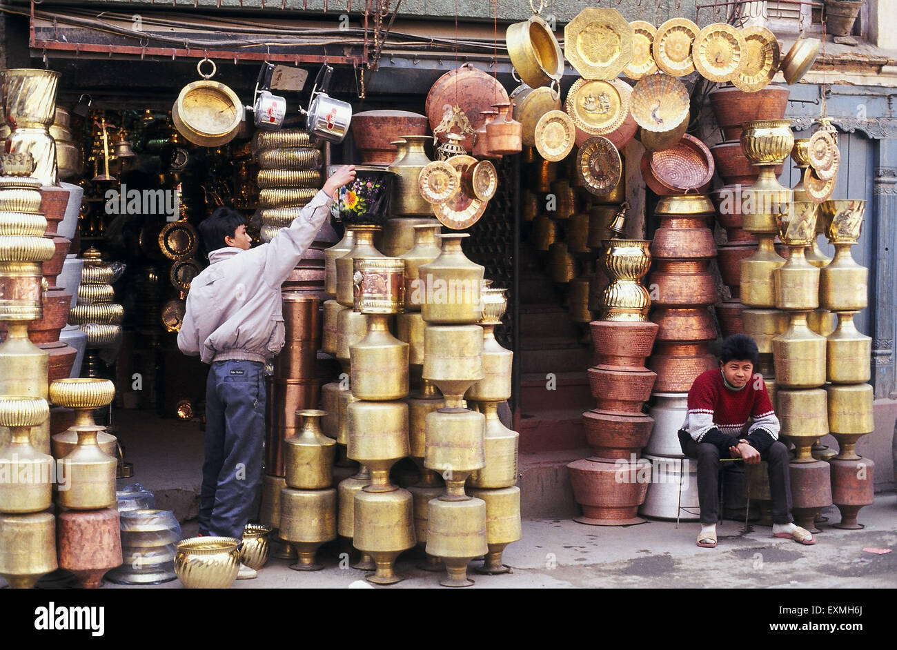 Brass pots shop ; India ; Asia ; Asian ; Indian Stock Photo - Alamy