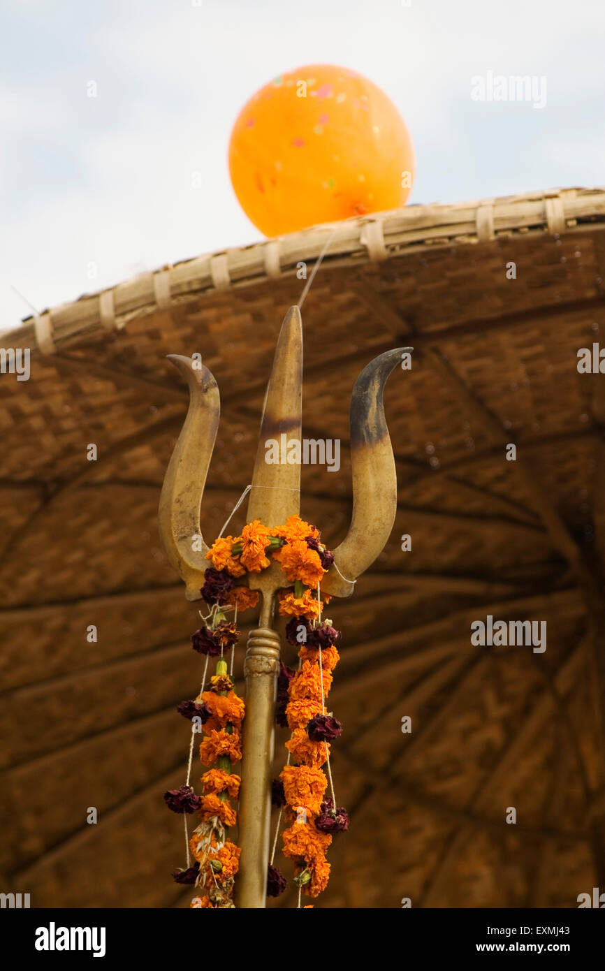 Trishul of Lord Shiva with balloon, Ganga river ganges, Banaras, Benaras, Varanasi, Uttar Pradesh, India, Asia Stock Photo