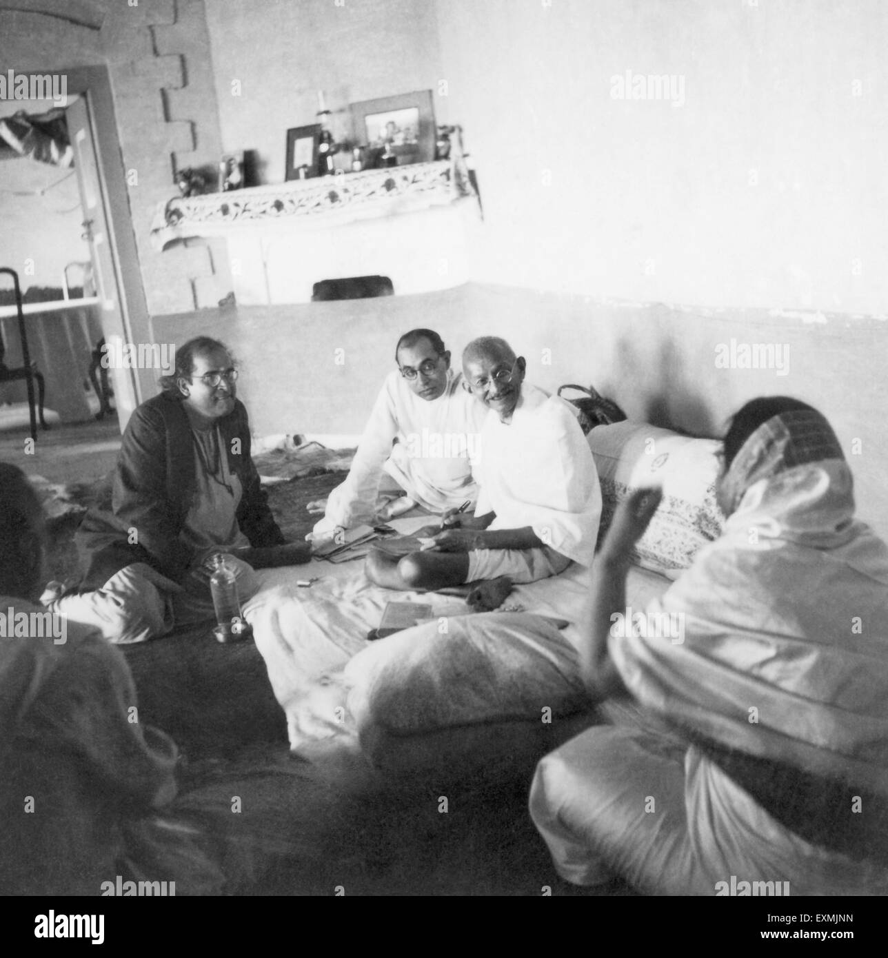 Pyarelal Nayar and Mahatma Gandhi laughing with Dilip Kumar Roy and his ...