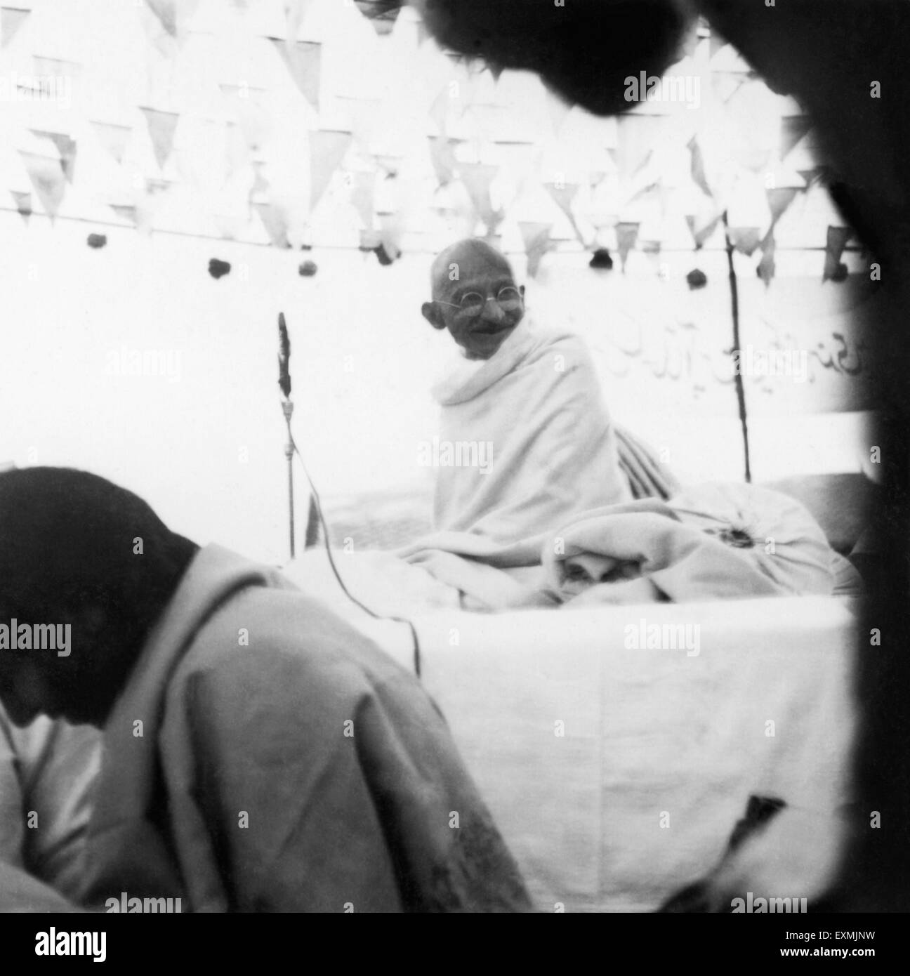 Mahatma Gandhi in a meeting at Peshawar ; October 1938 NO MR Stock Photo