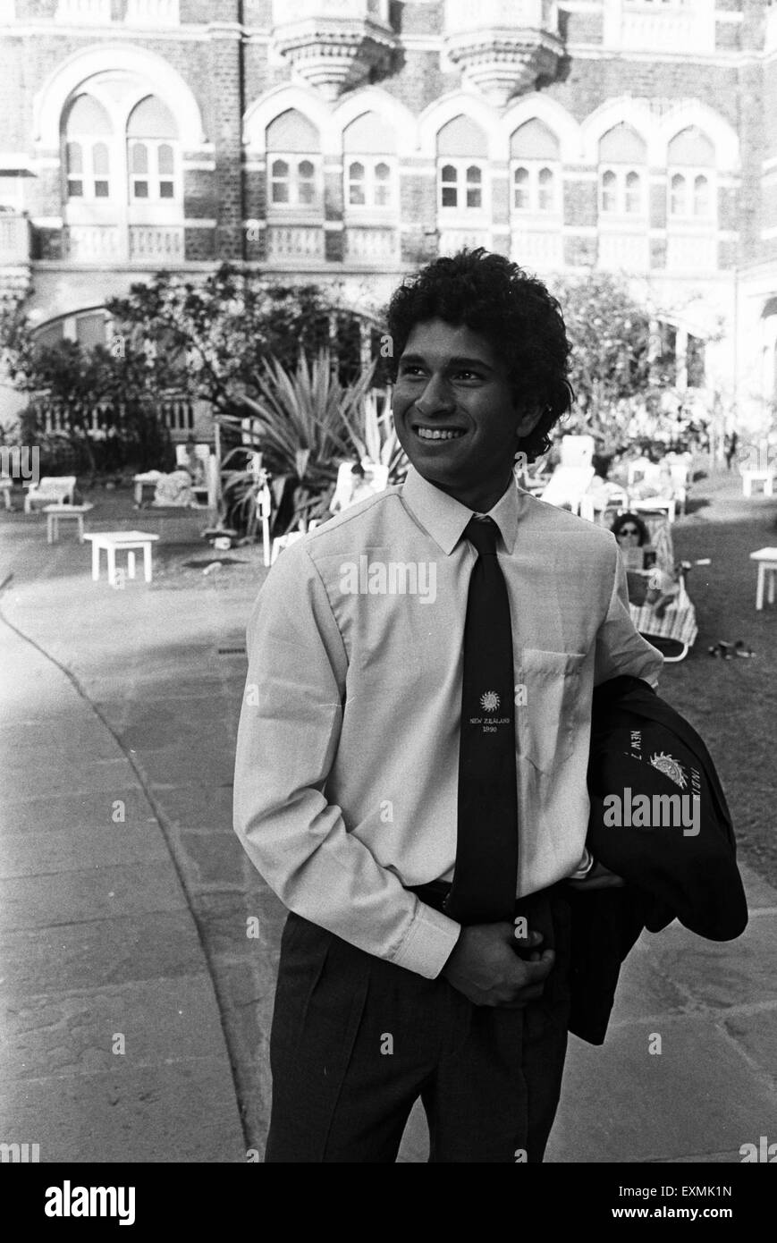 Sachin Tendulkar, Indian cricketer, Sachin Ramesh Tendulkar, Indian former international cricketer, captain of the Indian national team, one of the greatest batsmen in the history of cricket, Bombay, Mumbai, Maharashtra, India, Asia, old vintage 1900s picture Stock Photo