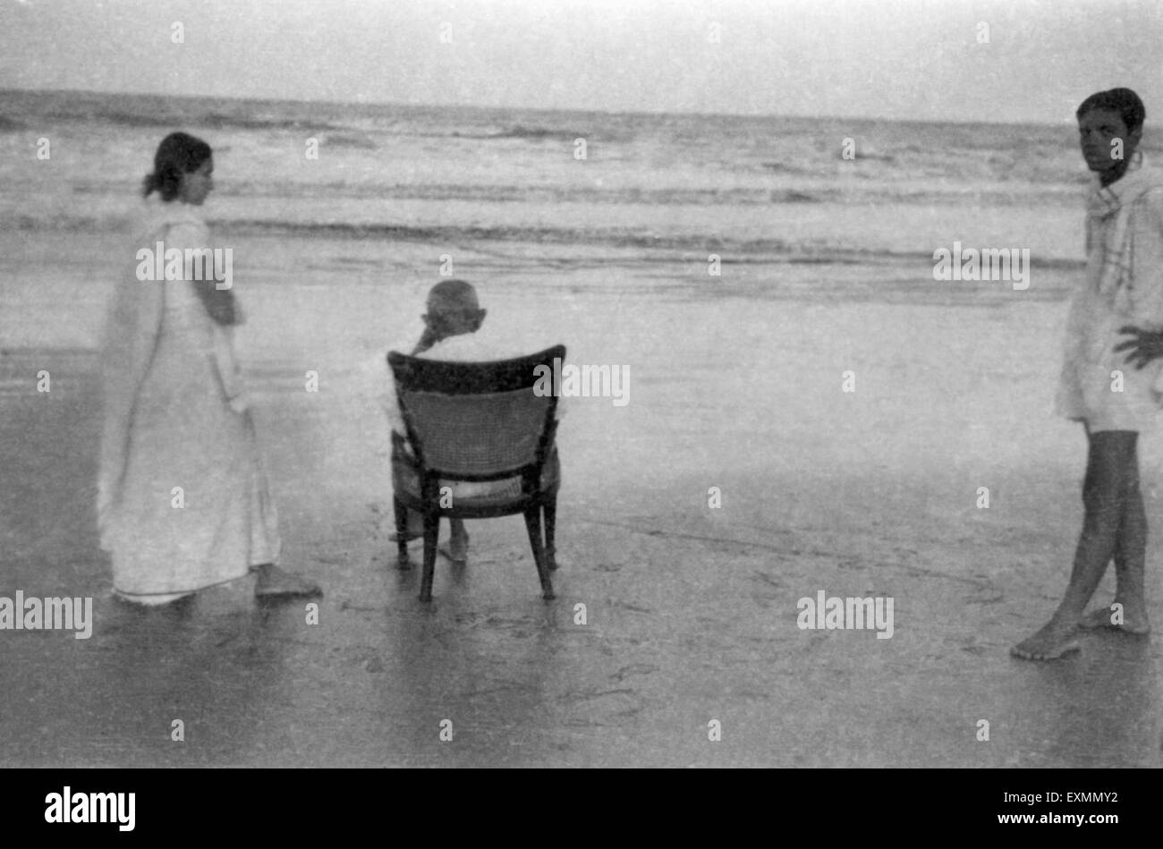 Mahatma Gandhi sitting chair Juhu Beach bombay May 1944 Stock Photo