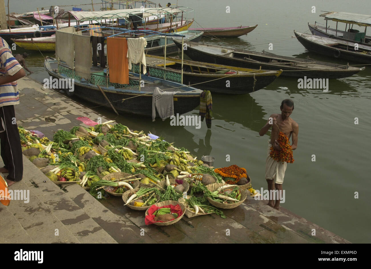 vegetable vendor, varanasi ghat, ganga river ganges, Banaras, Benaras