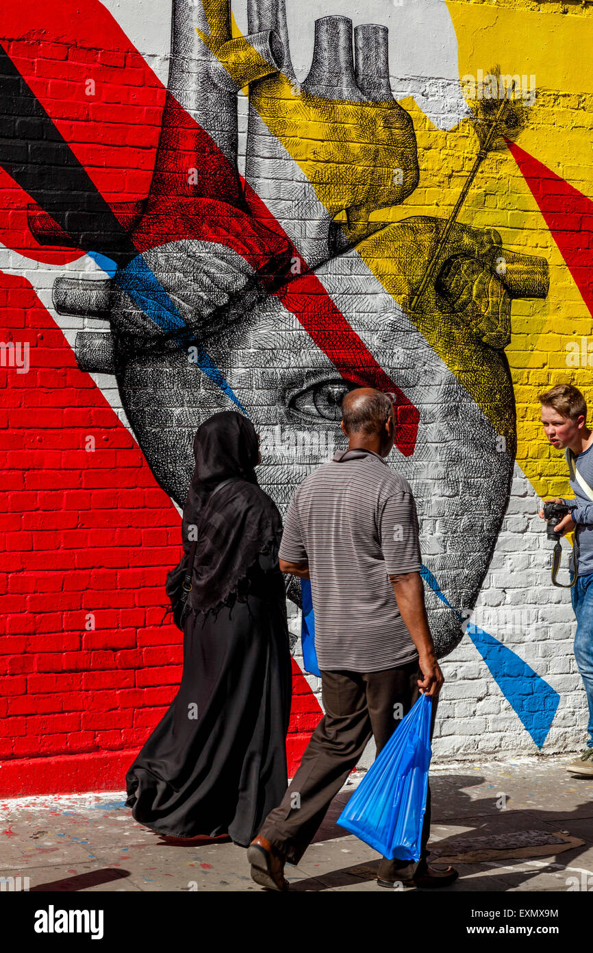Street Art/Graffiti, off Brick Lane, London, England Stock Photo Alamy