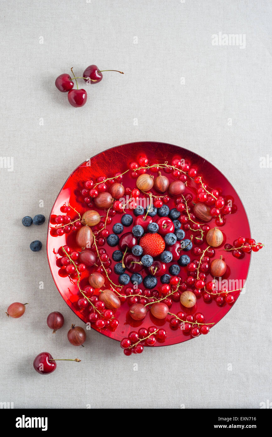 Plate of different fruits Stock Photo Alamy