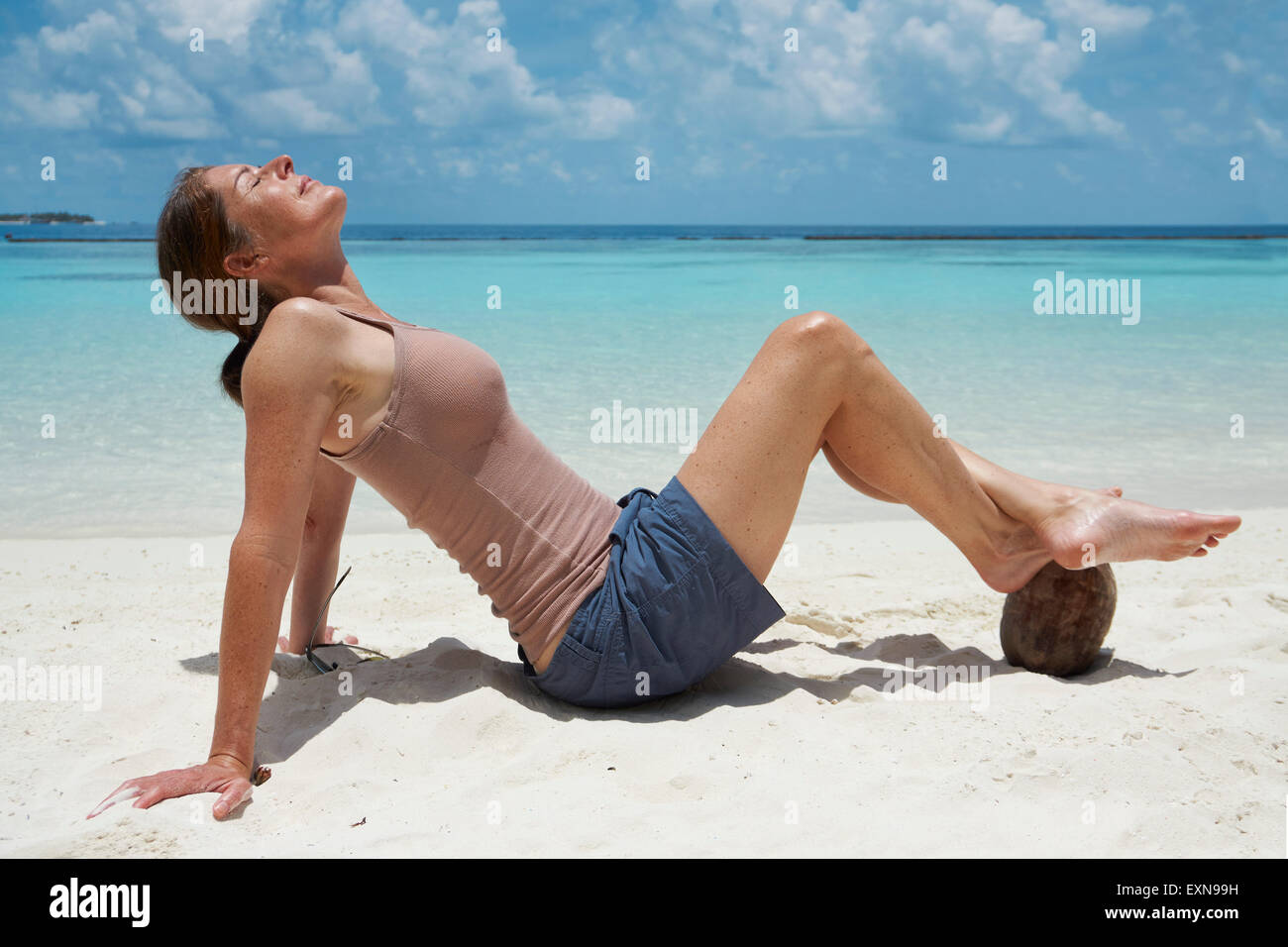 Mature Women Sunbathing Beach Hi res Stock Photography And Images Alamy mature-women-sunbathing-beach-hi-res-stock-photography-and-images-alamy