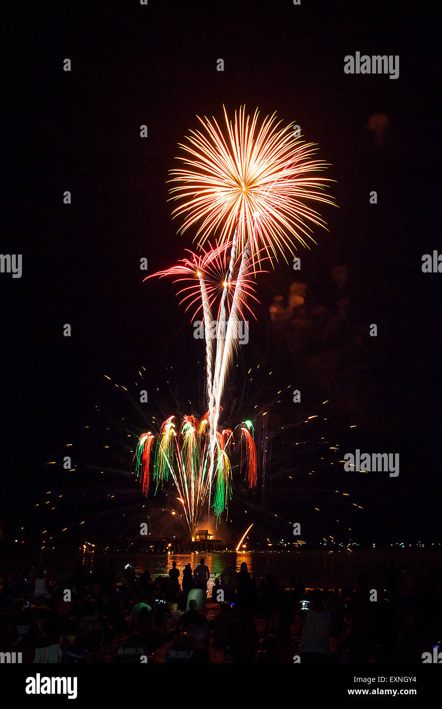 Naples beach fireworks hires stock photography and images Alamy