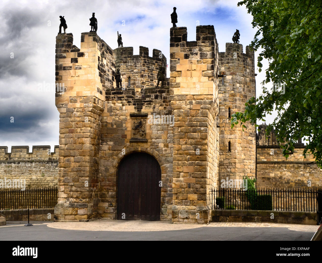 Gatehouse at Alnwick Castle Alnwick Northumberland England Stock Photo
