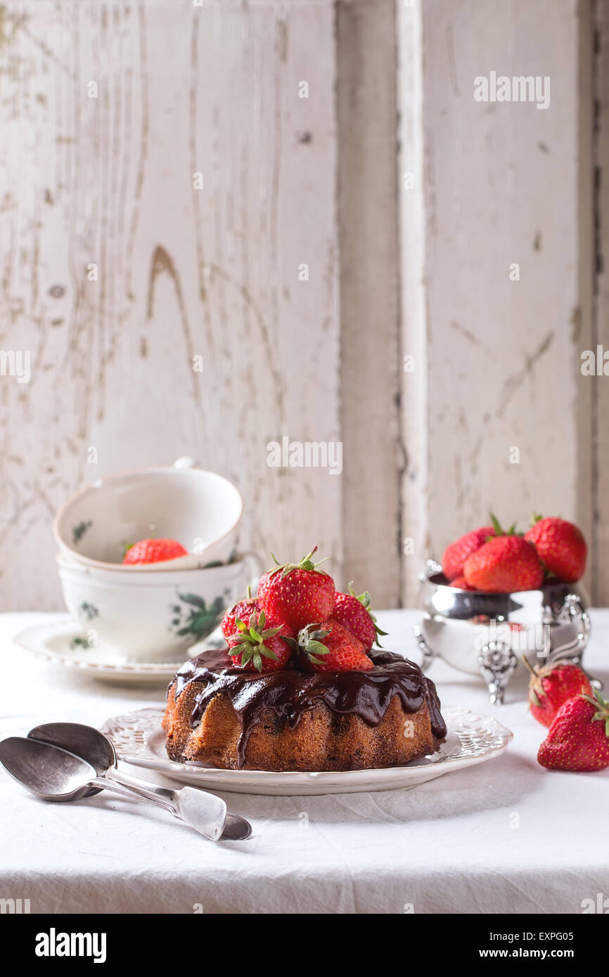 Chocolate cake with strawberries Stock Photo - Alamy