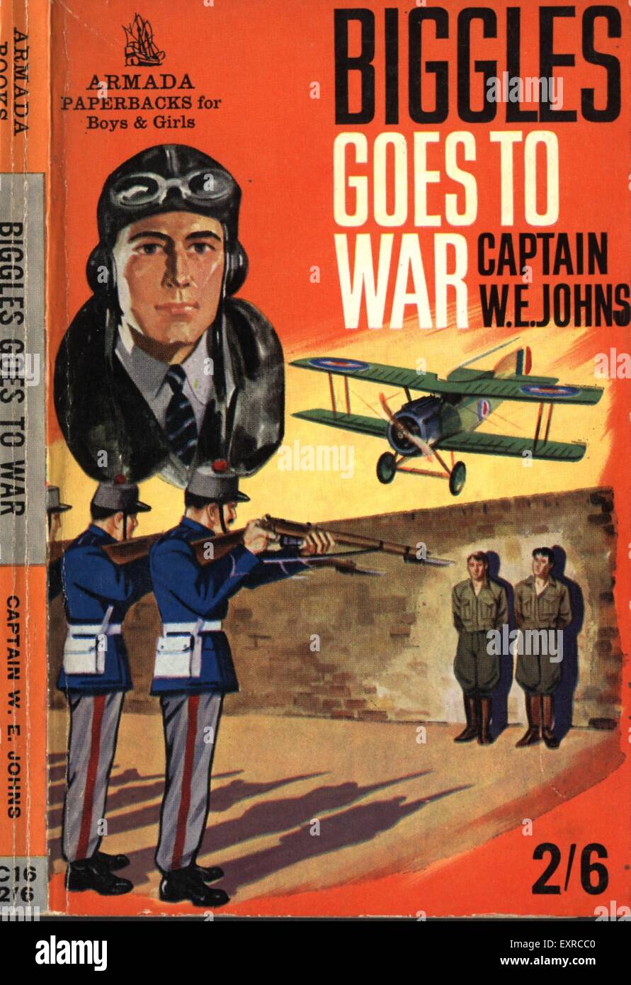 1960s UK Biggles Goes to War Book Cover Stock Photo