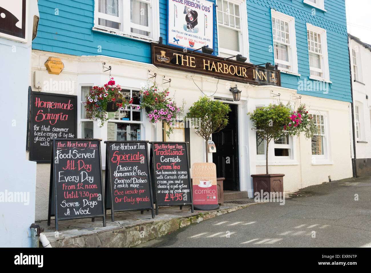 The Harbour Inn pub in Padstow Cornwall UK Stock Photo