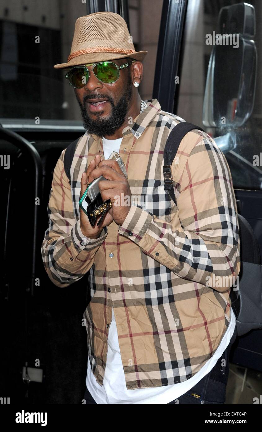 New York, NY, USA. 15th July, 2015. R Kelly out and about for Celebrity ...
