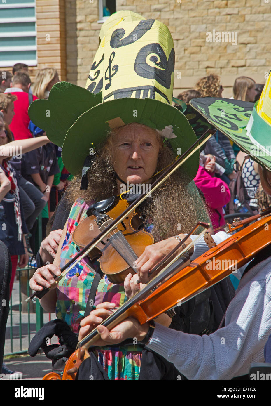 Fiddlers in Hebden Bridge Handmade Parade, 7th June 2015 Stock Photo