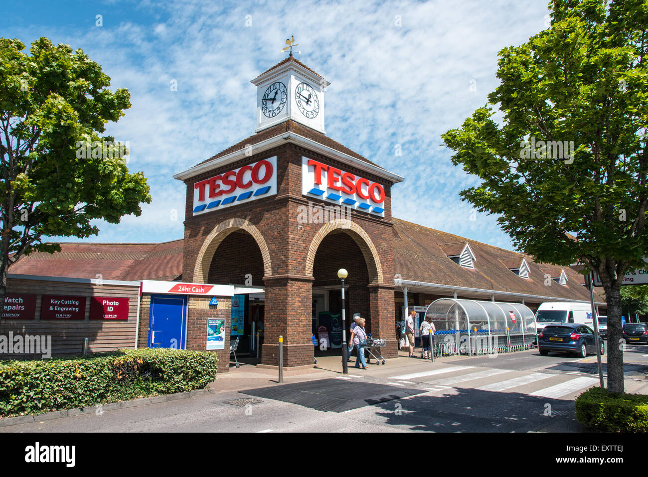 Tesco superstore uk hires stock photography and images Alamy