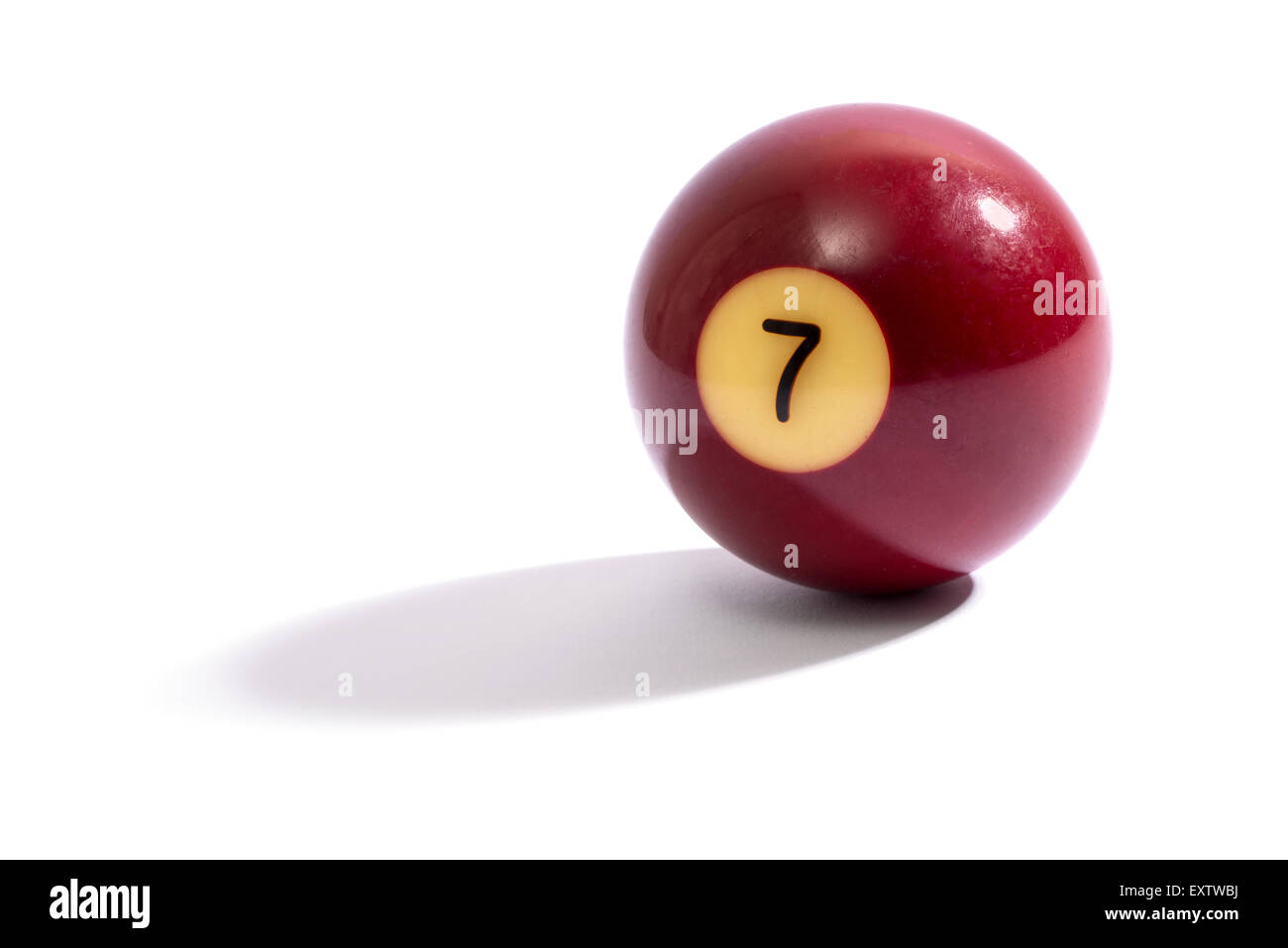 Number 7 snooker ball with the number visible Stock Photo