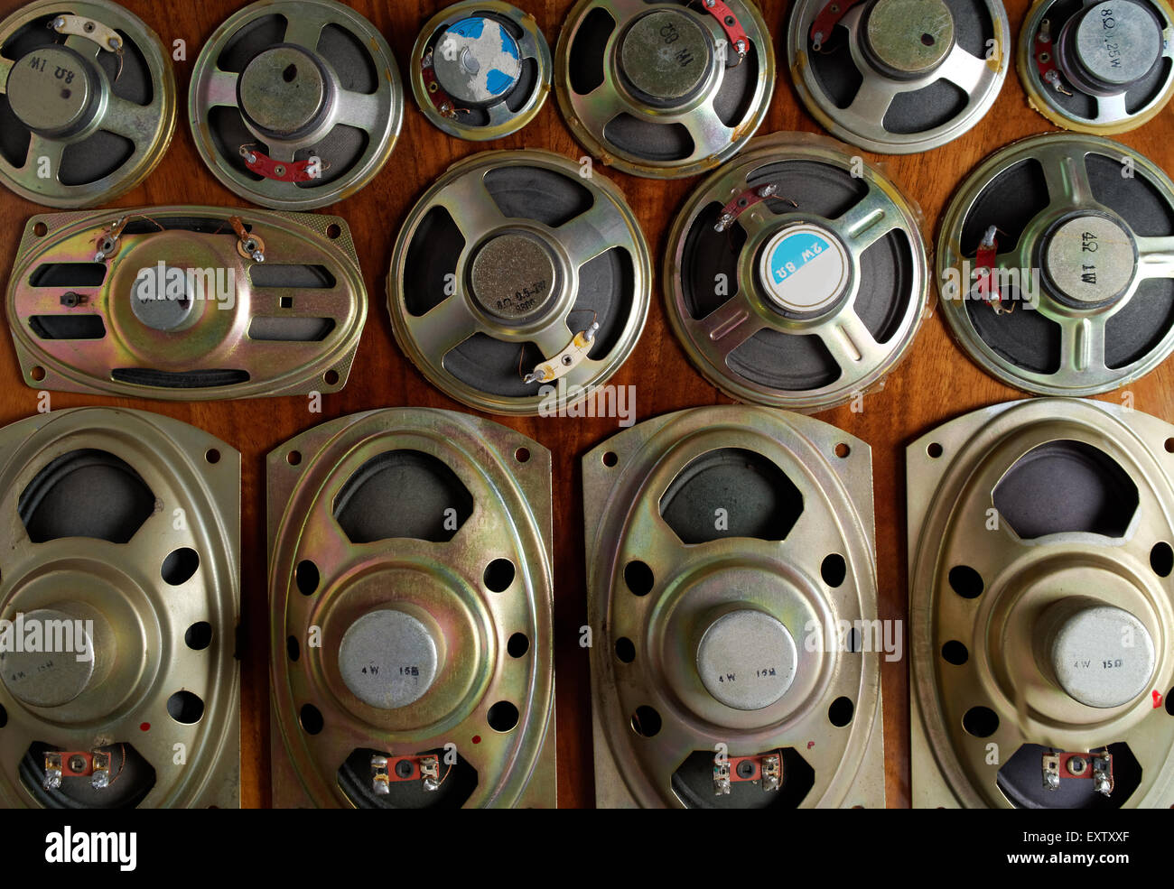 Old vintage cheap speakers