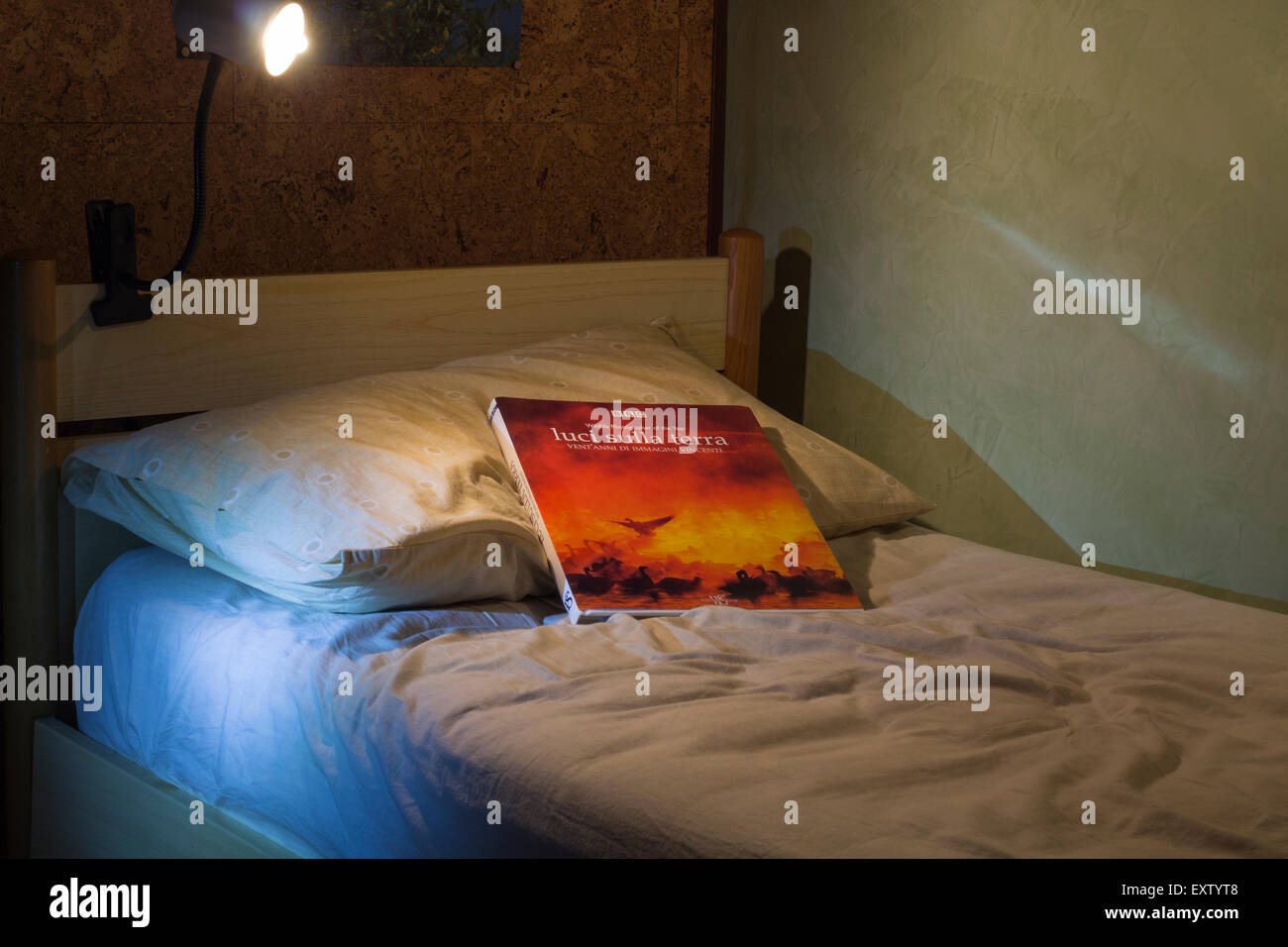 BBC Wildlife Photographs book on the bed Stock Photo