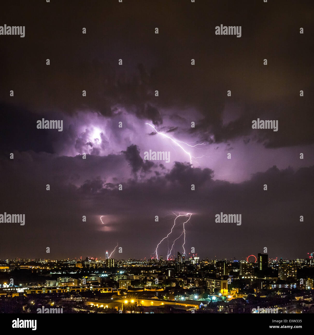 London, UK. 17th July, 2015. UK Weather: Lightning Strikes over central London Credit:  Guy Corbishley/Alamy Live News Stock Photo