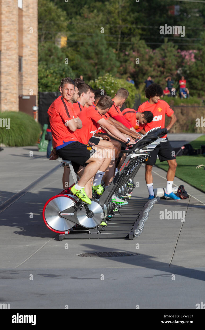 Renton, Washington, USA . 16th July, 2015. BASTIAN SCHWEINSTEIGER warms up before the Manchester United F.C. practice at the Virginia Mason Athletic Center during the 2015 International Champions Cup Credit:  Paul Gordon/Alamy Live News Stock Photo