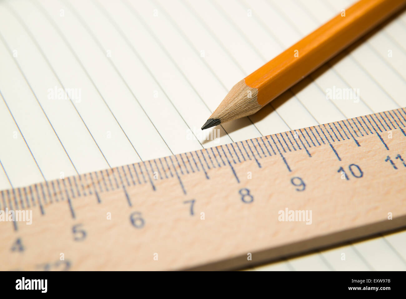 Sketchpad ruler hi-res stock photography and images - Alamy