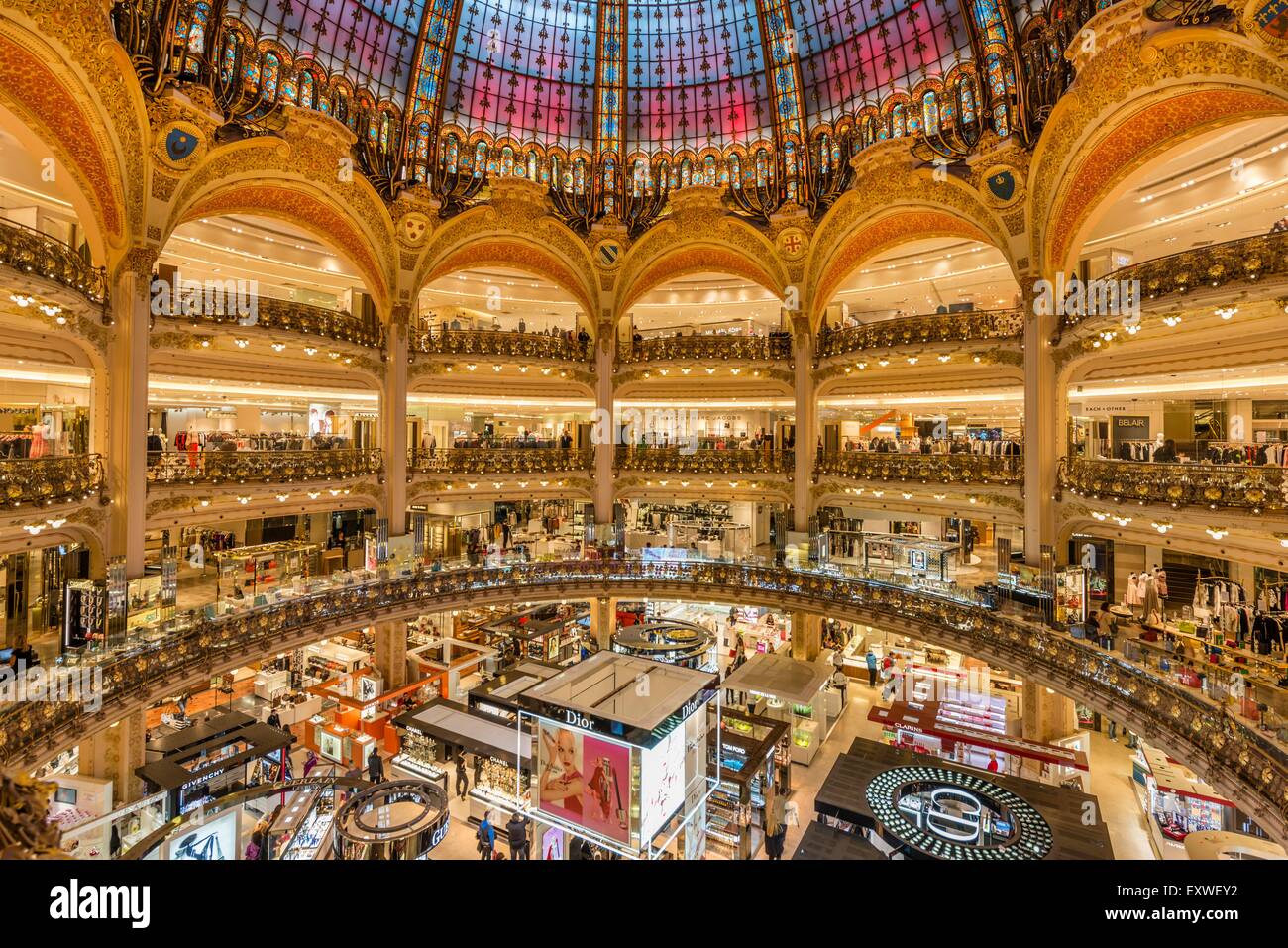7,617 Galeries Lafayette Paris Stock Photos, High-Res Pictures