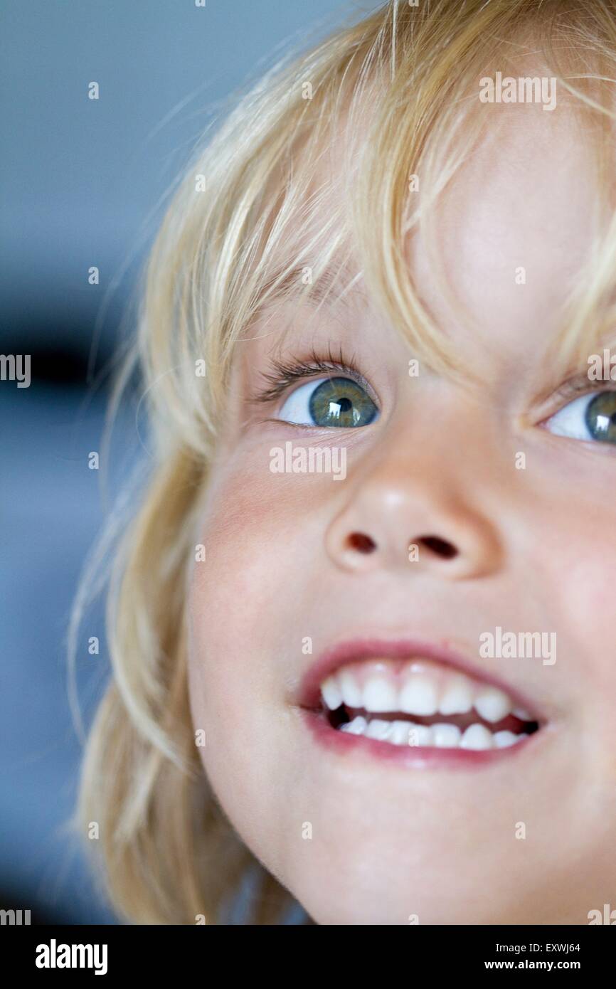 Smiling human face hi-res stock photography and images - Alamy