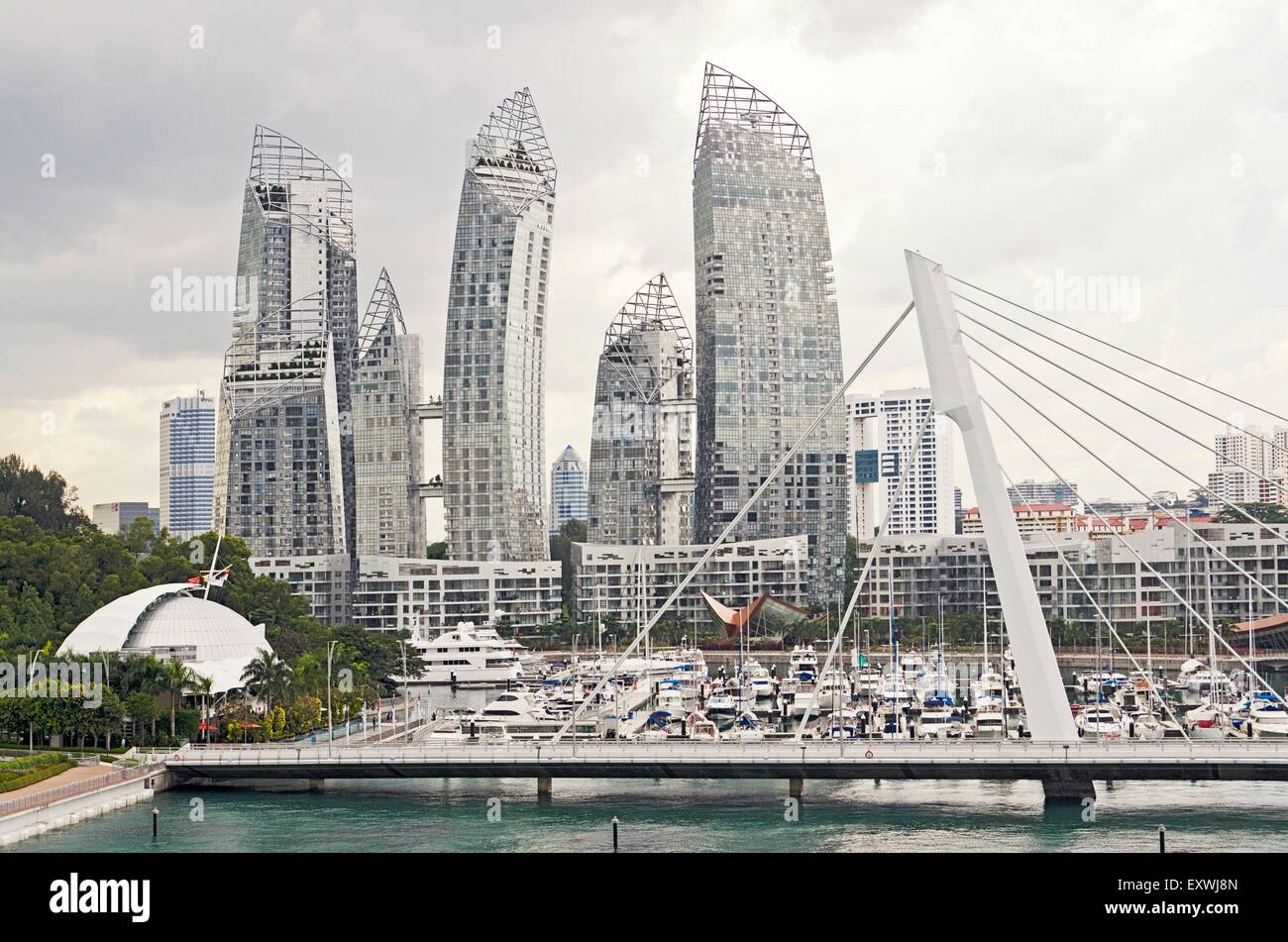 Reflections, Keppel Bay, Singapur City, Singapur, Asia Stock Photo
