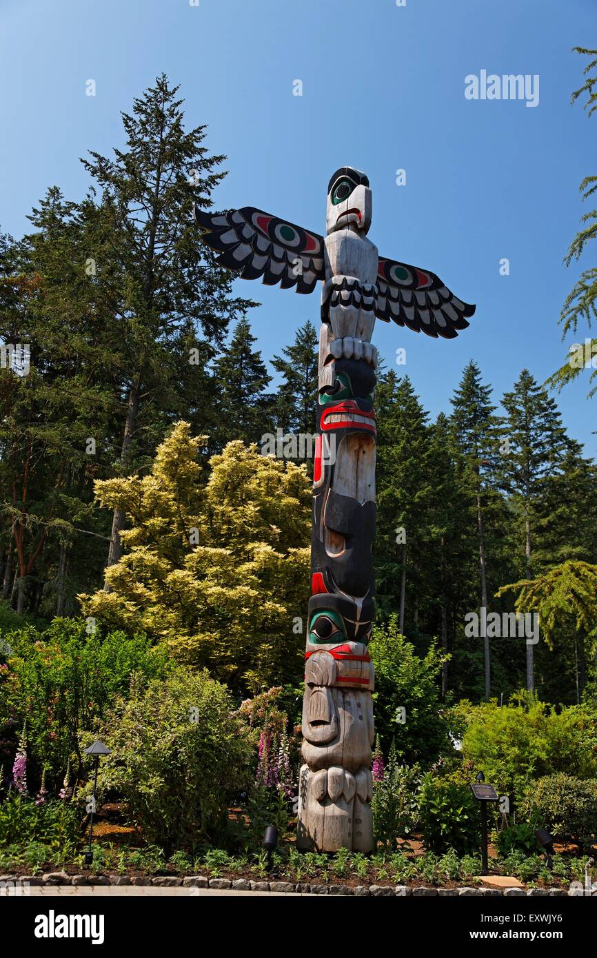 Totem pole in in The Butchart Gardens, Vancouver Island, Canada Stock Photo