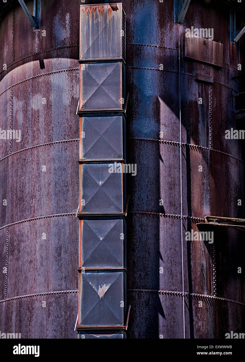 Deep Metal Struct Metal Structures High Resolution Stock Photography and Images - Alamy