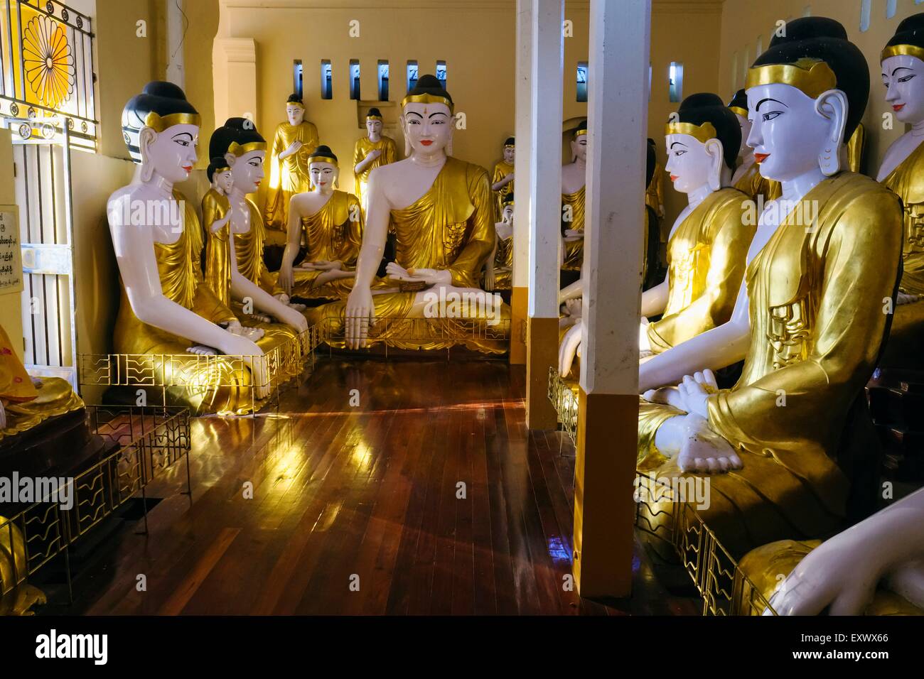 Buddha statues, Shwedagon Pagoda, Rangun, Myanmar Stock Photo