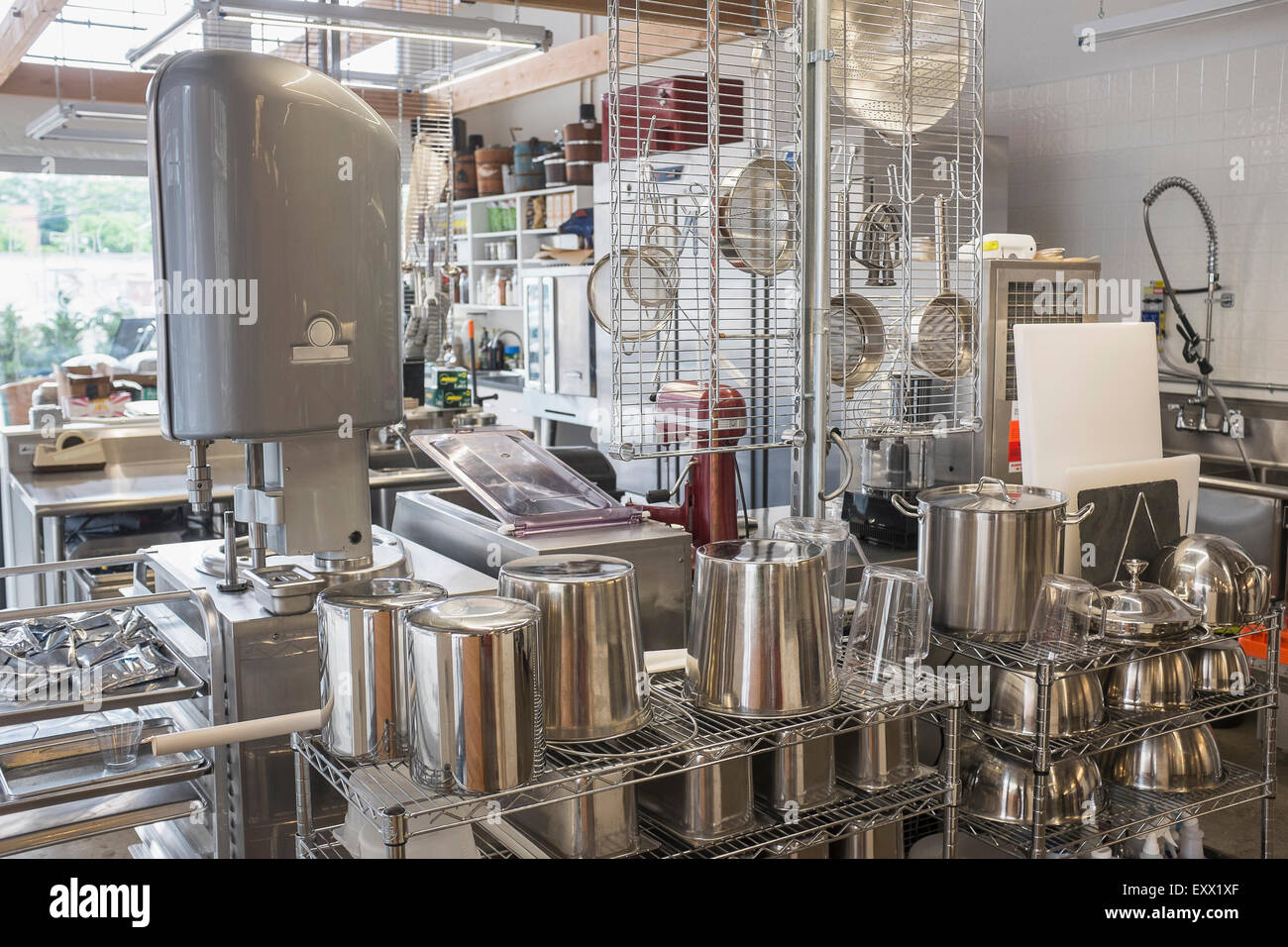 Commercial kitchen hires stock photography and images Alamy
