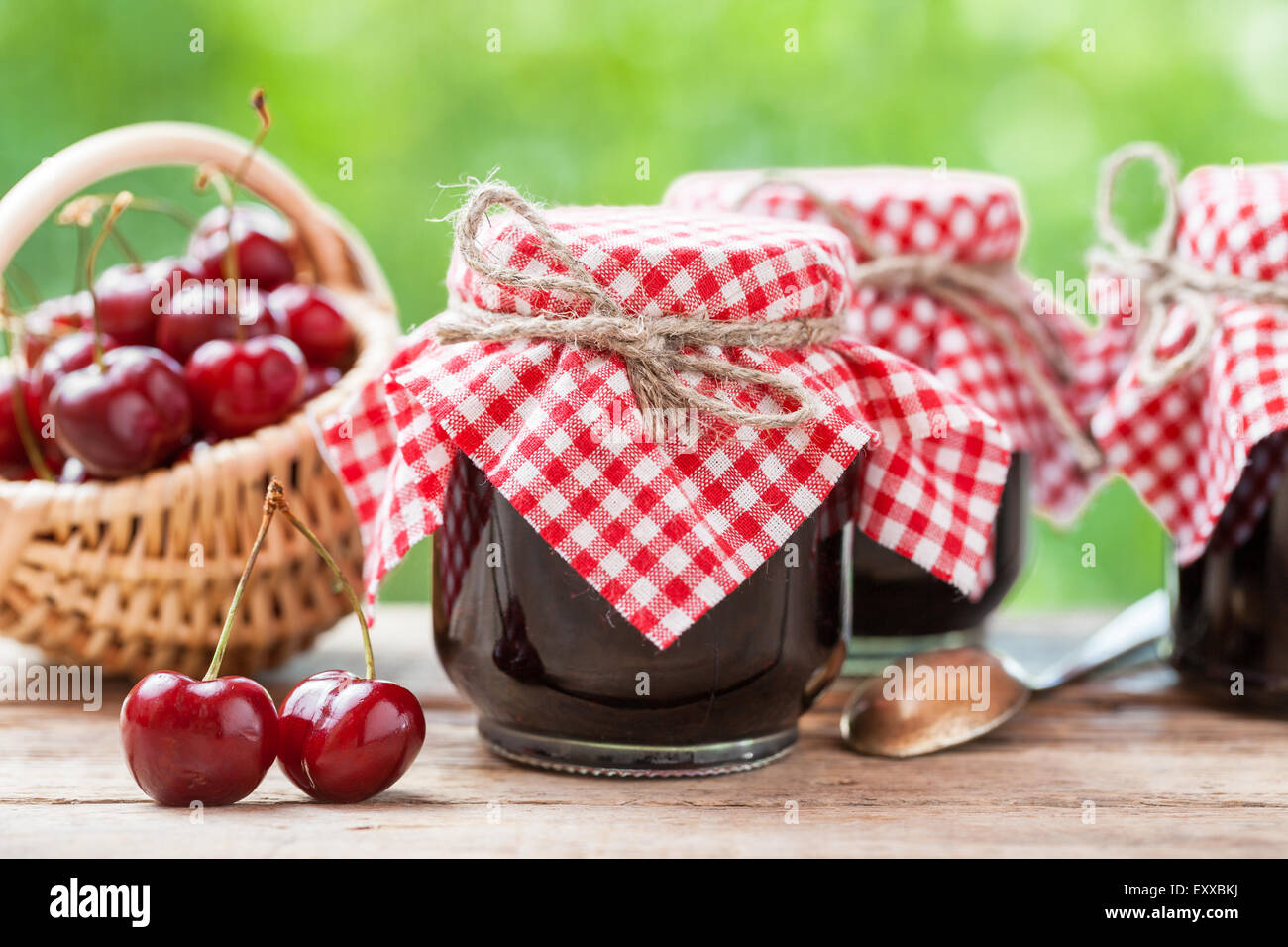 Jars of jam hi-res stock photography and images - Alamy