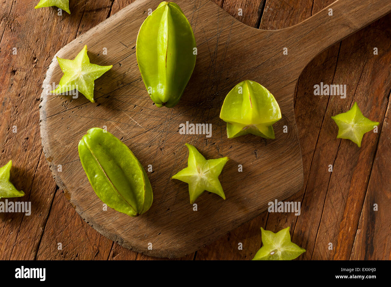 Raw Organic Star Fruit Ready to Eat Stock Photo - Alamy