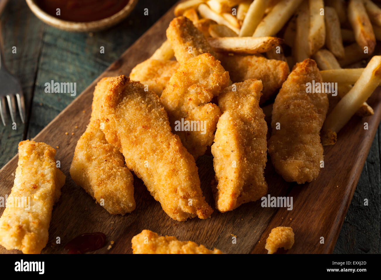Crispy chicken strips bbq sauce hires stock photography and images Alamy