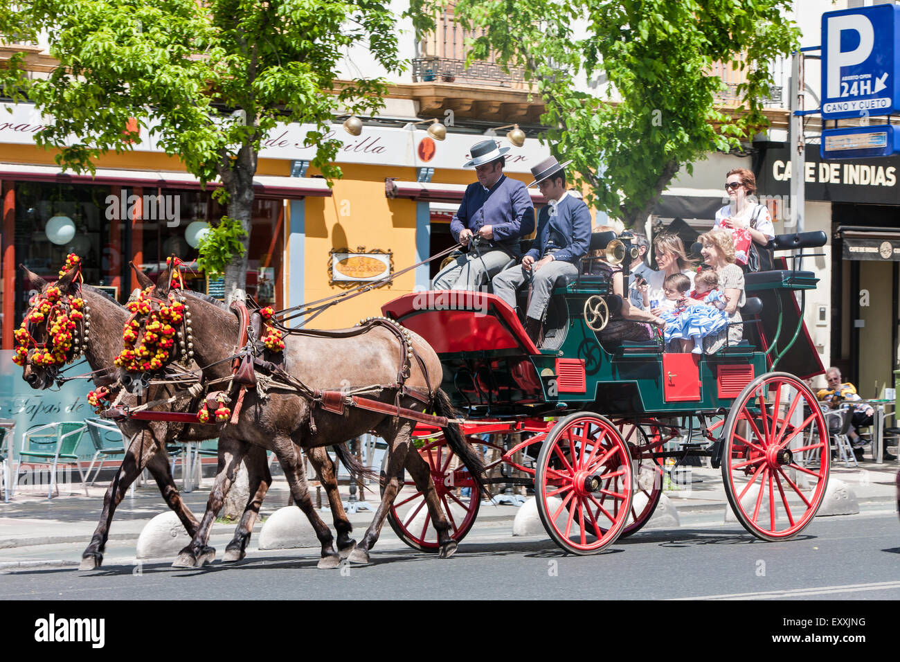 Horse drawn wagon in Old Town in Seville, centre of Seville, Andalucia