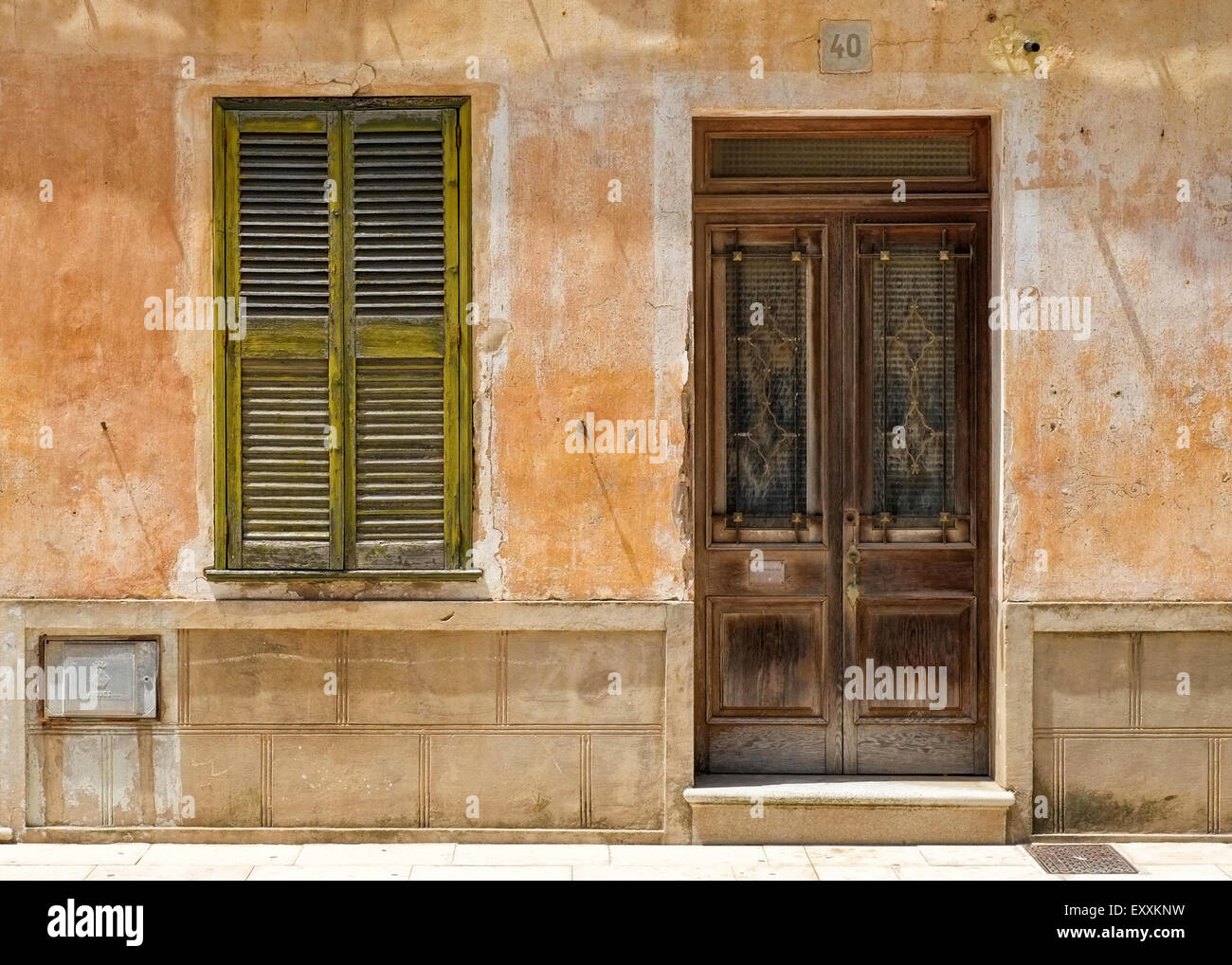 Rustic Spanish House Front In Ciutadella, Menorca, Balearic Islands. Stock Photo