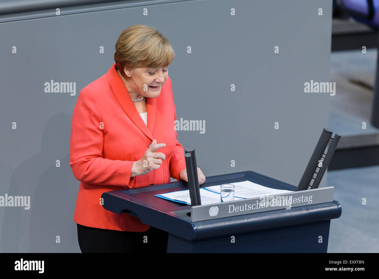 Berlin, Germany. 17th July, 2015. Special session of the German Parliament - consultation of government on the ' negotiations of the Government Federal relative to the concession of financial support for the Hellenic Republic of Greece ' realized at the German Parliament on 17.07.2015 in Berlin, Germany. / Picture: German Chancellor Angela Merkel during her speech relative to the concession of financial support for the Hellenic Republic of Greece at the Bundestag Credit:  Reynaldo Chaib Paganelli/Alamy Live News Stock Photo