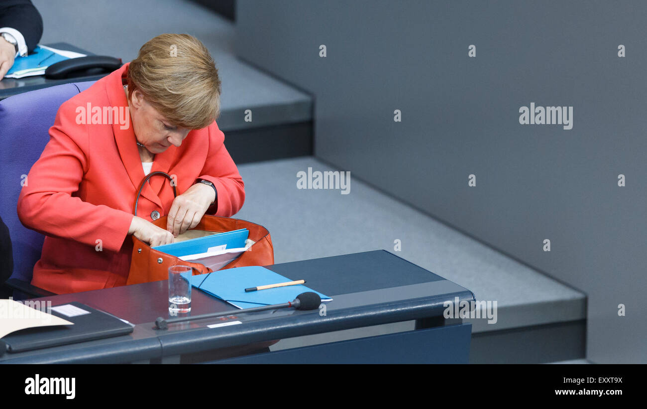 Berlin, Germany. 17th July, 2015. Special session of the German Parliament - consultation of government on the ' negotiations of the Government Federal relative to the concession of financial support for the Hellenic Republic of Greece ' realized at the German Parliament on 17.07.2015 in Berlin, Germany. / Picture: German Chancellor Angela Merkel during the session of the german Parliament relative to the concession of financial support for the Hellenic Republic of Greece. Credit:  Reynaldo Chaib Paganelli/Alamy Live News Stock Photo