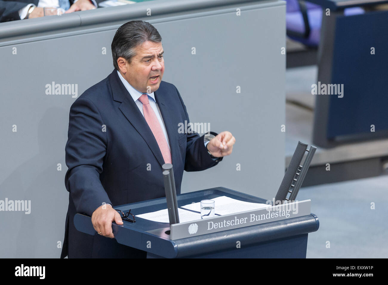 Berlin, Germany. 17th July, 2015. Special session of the German Parliament - consultation of government on the ' negotiations of the Government Federal relative to the concession of financial support for the Hellenic Republic of Greece ' realized at the German Parliament on 17.07.2015 in Berlin, Germany. / Picture: Sigmar Gabriel (SPD), German Minister of Economy and Energy, during his speech at the session of the german Parliament relative to the concession of financial support for the Hellenic Republic of Greece. Credit:  Reynaldo Chaib Paganelli/Alamy Live News Stock Photo