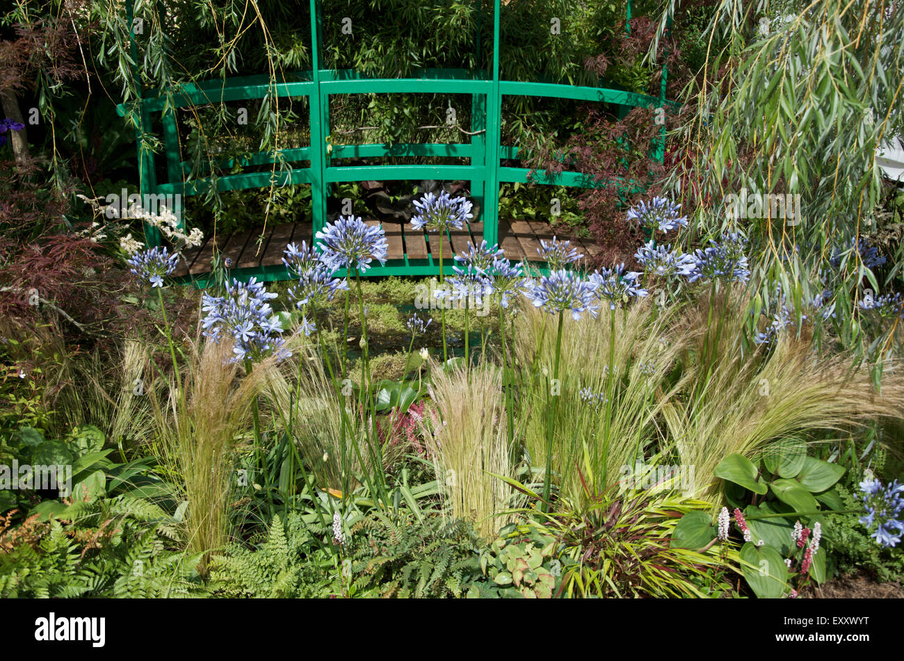 Monet Bridge Stock Photos & Monet Bridge Stock Images - Alamy