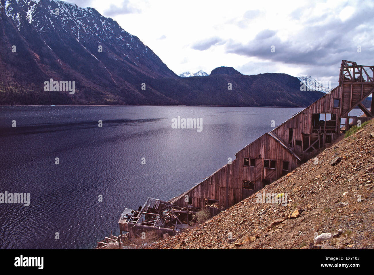 The abandoned Venus Mill Mine, Tagish Lake, Yukon Stock Photo