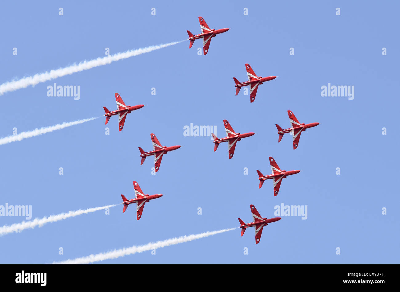 Red Arrows RAF BAe Hawk aircraft display at RIAT 2015, Fairford, UK. Credit:  Antony Nettle/Alamy Live News Stock Photo