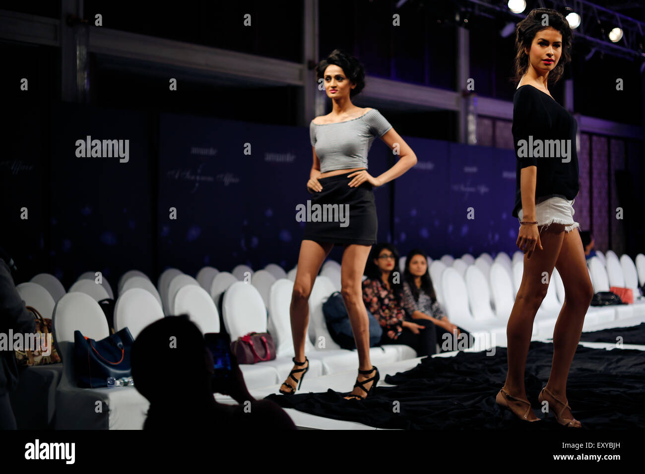 Model ramp walk hi-res stock photography and images - Alamy