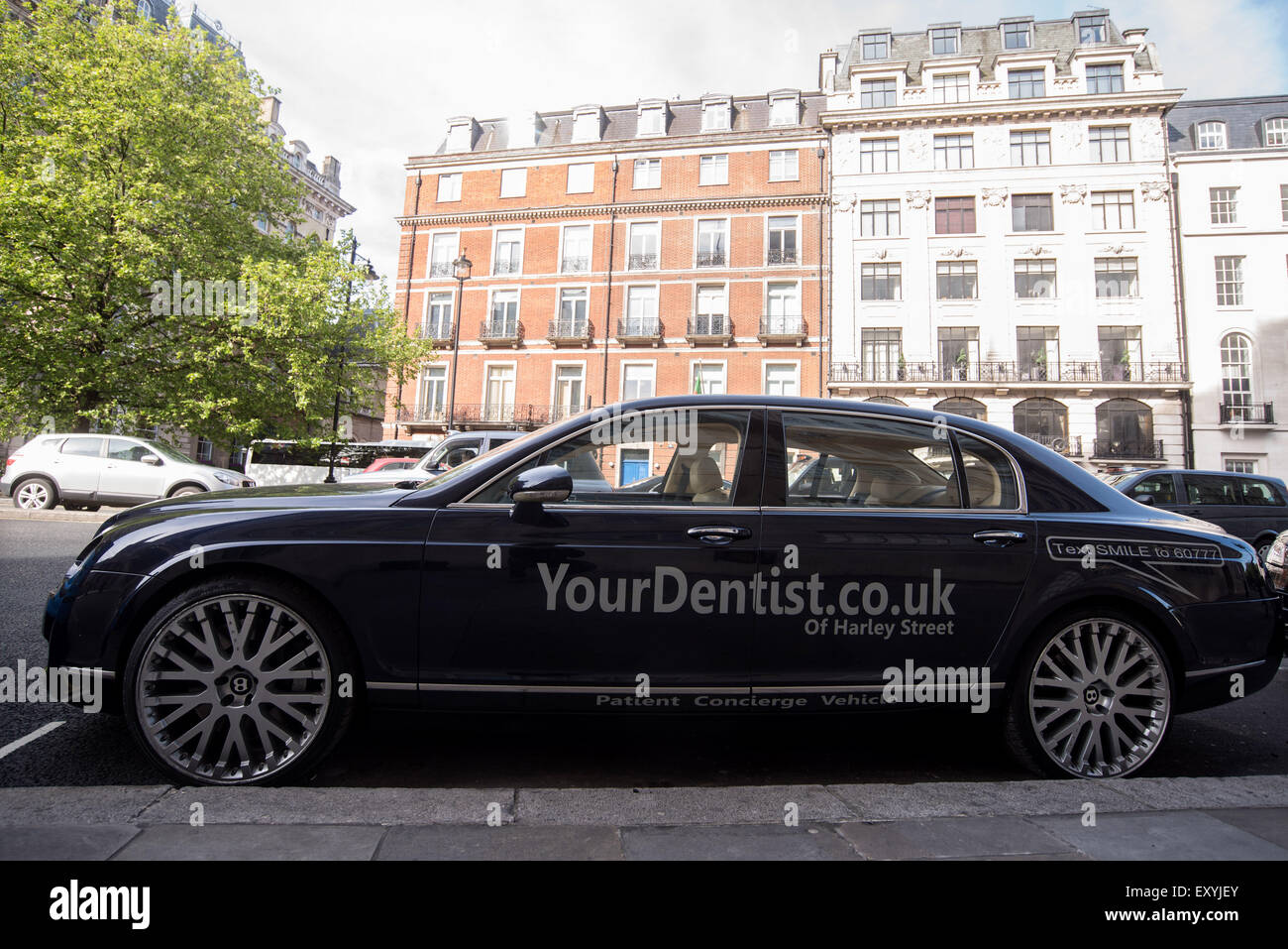 A Harley Street dentist offers a chauffeur driven Bentley for his patients.  Featuring: View Where: London, United Kingdom When: 17 May 2015 Stock Photo