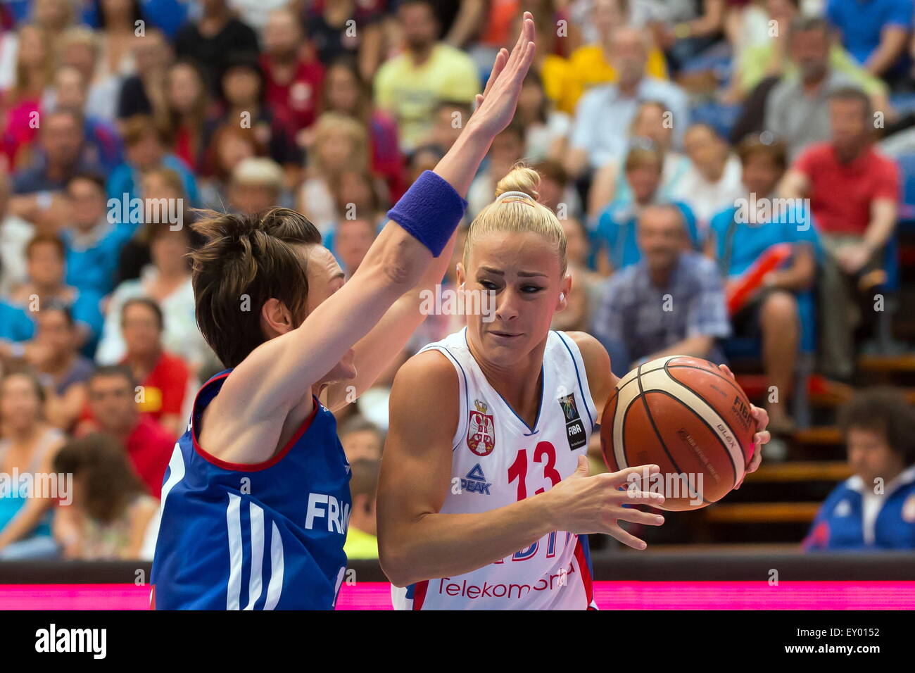 Celine Dumerc/Milica Dabovic - 28.06.2015 - France/Serbie - Finale  Championnat d'Europe feminin de Basket ball -Budapest.Photo : Attila  Volgyi/Icon Sport Stock Photo - Alamy