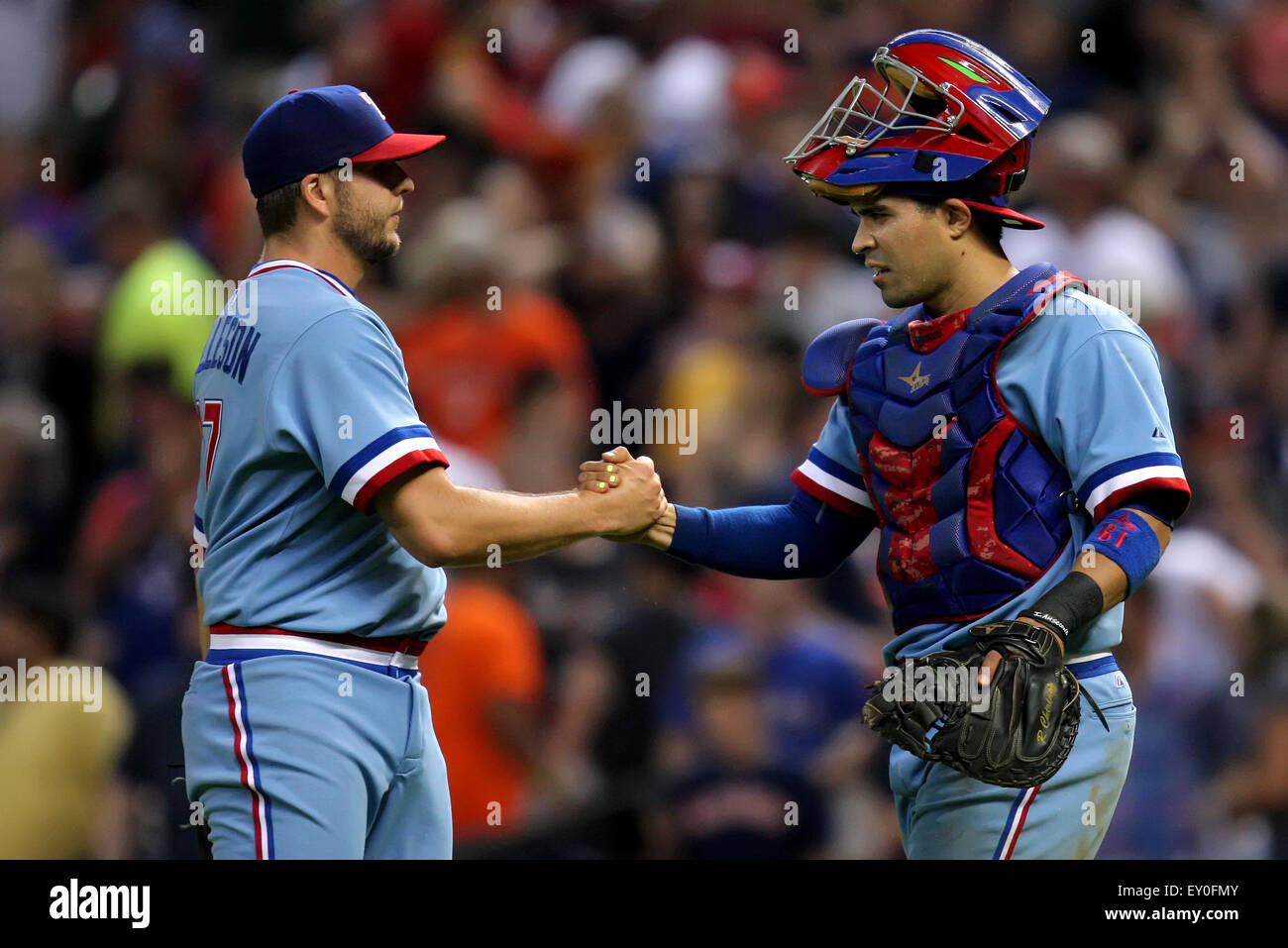 Houston, TX, USA. 18th July, 2015. Texas Rangers relief pitcher Shawn ...