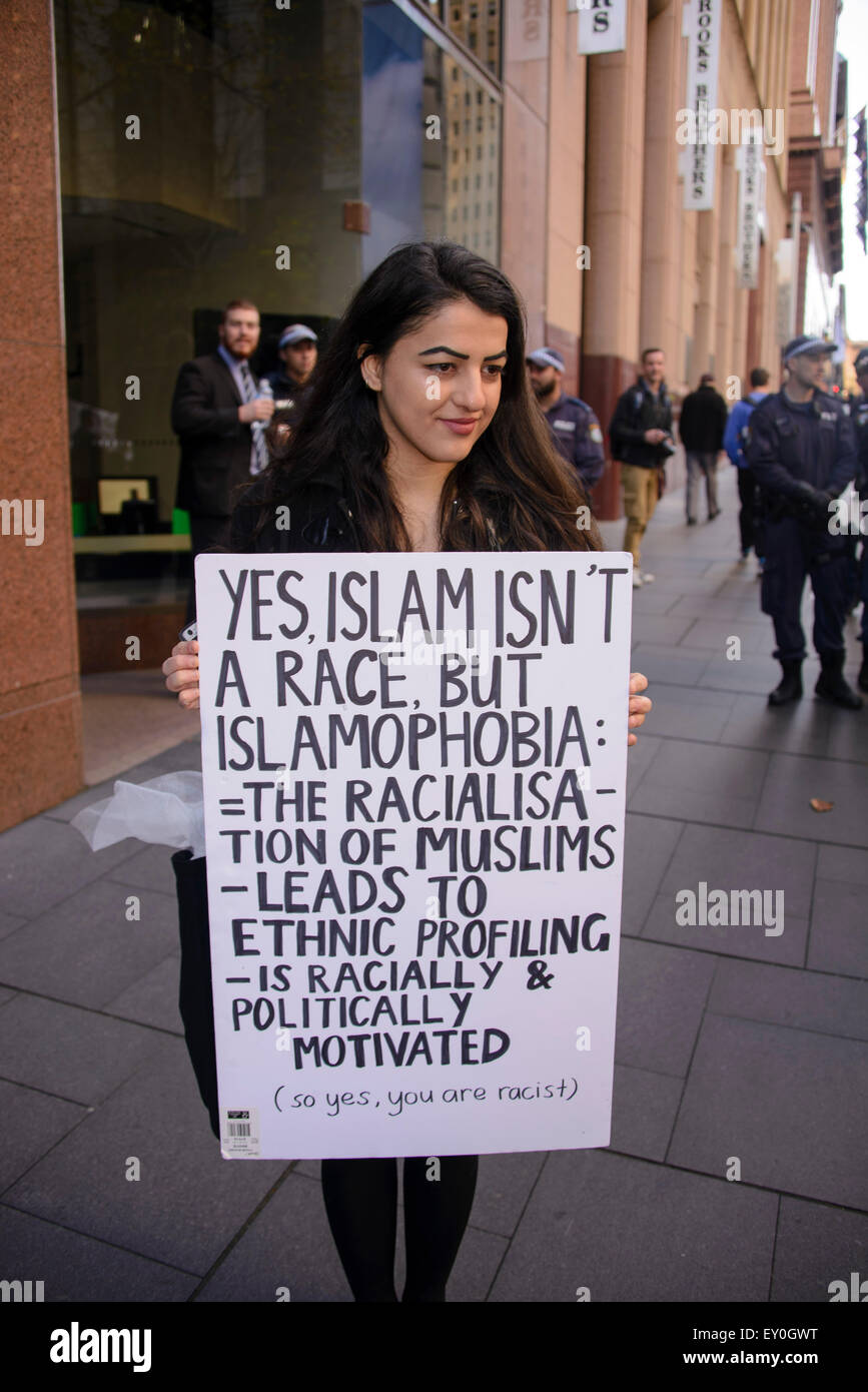 Sydney, Australia. 19th July, 2015.  Activists from No Room For Racism clashed with the Reclaim Australia rally protestors Credit:  MediaServicesAP/Alamy Live News Stock Photo