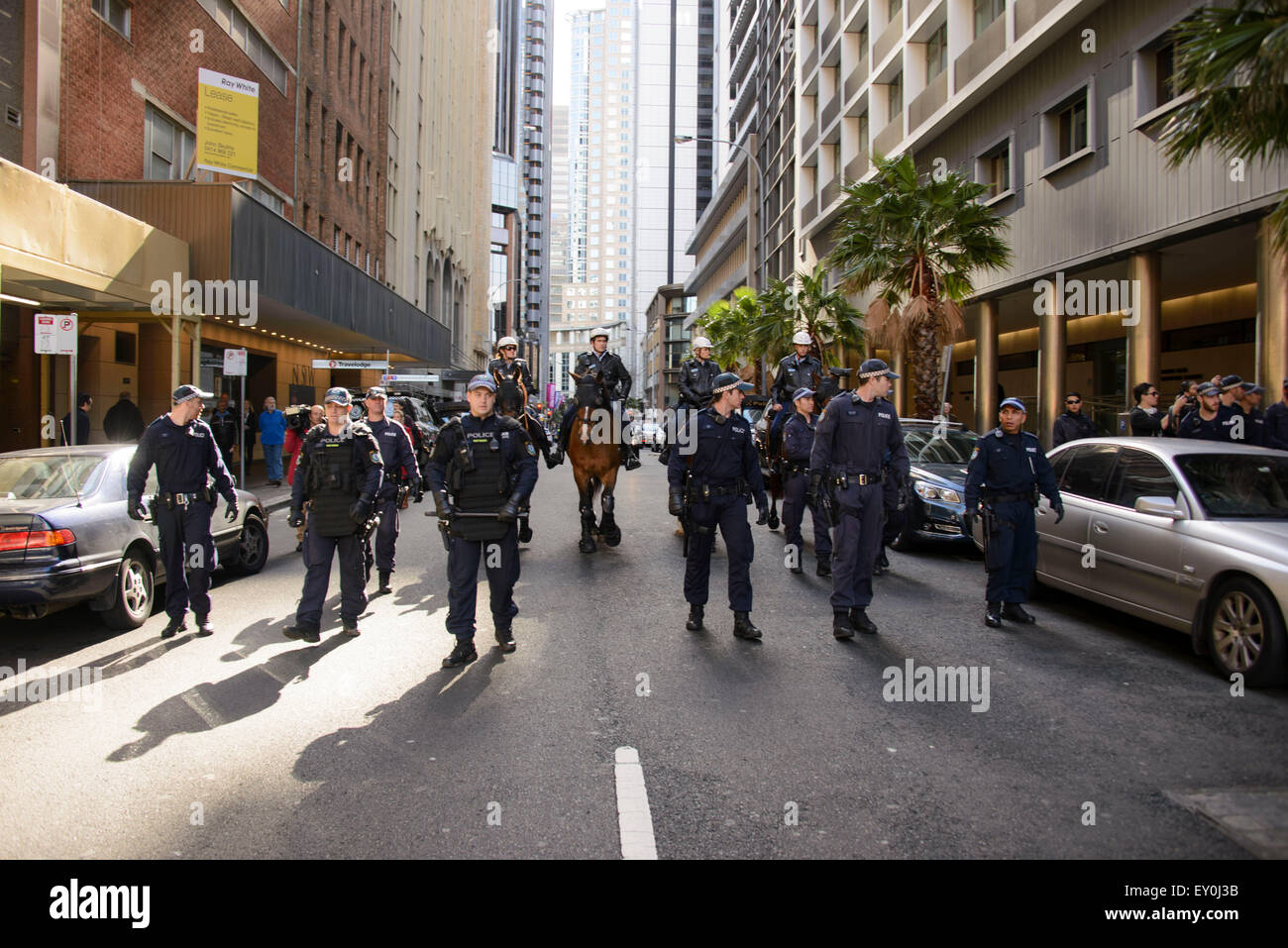 Sydney, Australia. 19th July, 2015. Riot and Public Order police squads ...